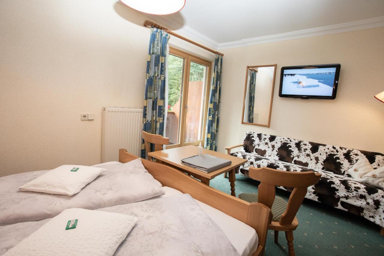 Rosspointnerhof Hotel Haus im Ennstal Luaran gambar