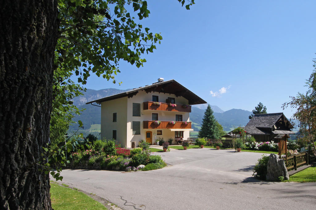 Rosspointnerhof Hotel Haus im Ennstal Luaran gambar